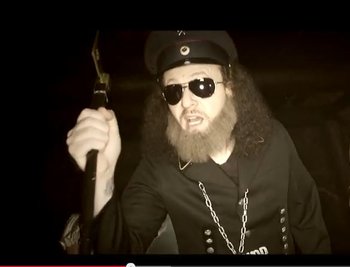 Der "Hauer" als Schwamme-Bushido im tiefen Schacht.