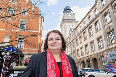 Ulrike Matthes unterwegs in der Plauener Innenstadt. Sie leitete als Citymanagerin zuletzt die Geschicke im erzgebirgischen Pockau-Lengefeld, einem 7400-Einwohner-Städtchen.