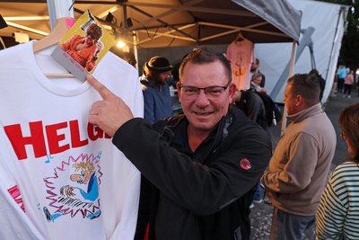Der Spitzenstädter Carsten Lippert liebt den Bühnen-Klamauk von Helge Schneider.