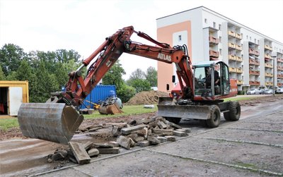 Im Plattenbaugebiet "Sattelgut" Flöha hat die Instandsetzung der Dr.-Kurt-Fischer-Straße begonnen.