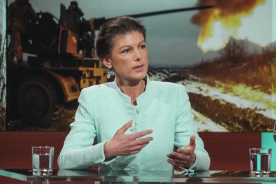 Mit ihren Aussagen bei "Hart aber fair" sorgte Sahra Wagenknecht für Empörung.
