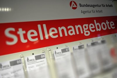 Etwa 3100 unbesetzte Stellen sind bei der Agentur für Arbeit in Annaberg-Buchholz gemeldet - Tendenz steigend. Insgesamt geht der Agenturchef von mindestens 5000 offenen Stellen im Erzgebirge aus. 