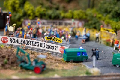 Modellbahn am Puls der Zeit: Detail aus den Erlebniswelten.