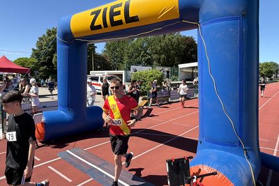 Auch Frankenbergs Bürgermeister Oliver Gerstner machte mit beim Spendenlauf.