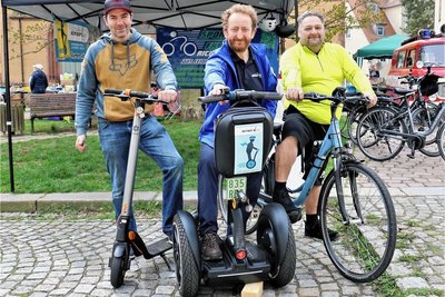 Wie im Vorjahr werden beim Tag der Erneuerbaren Energien in Oederan wieder Farhrzeuge mit E-Antrieb präsentiert.