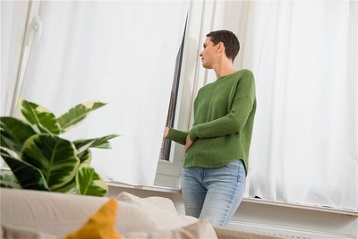 Immer noch Angst vor den Menschen draußen, weil sie ansteckend sein könnten.