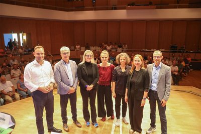 Sieben Chemnitzer Direktkandidaten im Check von "Freie Presse", von links: Alexander Dierks (CDU), Steffen Wegert (AfD), Susanne Schaper (Die Linke), Coretta Storz (Bündnis 90/Die Grünen), Renata Marwege (SPD), Norma Grube (FDP) und Ronny Kupke (BSW).