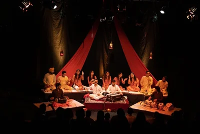Indisches Musiktheater: "JO DOOBA SO PAAR" des aRANYA THEATRE