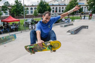 Im Konkordiapark zeigen am Wochenende Skateboardfahrer ihr Können.