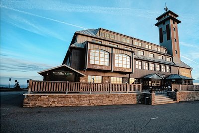 Das Fichtelberghaus öffnet am Sonnabendvormittag seine Türen wieder für Besucher. 
