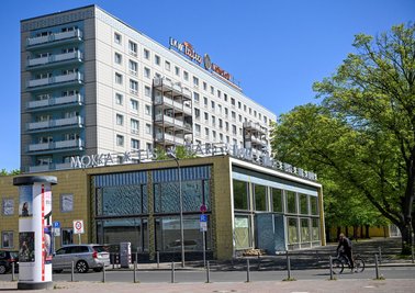 Nach einigen Jahren des Leerstands und der denkmalgerechten Sanierung startet der Betrieb bei Mokka Milch bald. (Archivbild)
