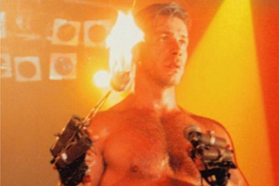 Die deutsche Metal-Band Rammstein, hier Frontmann Till Lindemann, trat schon im Tivoli Freiberg auf, bevor sie international bekannt wurde. Das Konzert fand am 12. Oktober 1996 statt. 