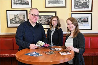 Das Tivoli Freiberg begeht im März sein 120-jähriges Bestehen. Im Bild die beiden Betriebsleiter Kai Suttner und Katrin Hoyer sowie Tina Zimmermann, zuständig für Kommunikation und Marketing (v.l.). 