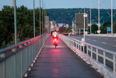 Wer‘s nicht kennt: So sieht ein Fahrrad mit Rücklicht aus.