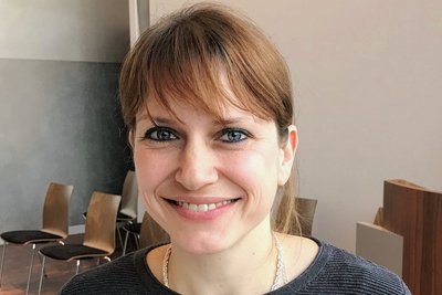 Nadine Bartzsch ist Mutter von drei Kindern und arbeitet bei der Siltronic AG in Freiberg