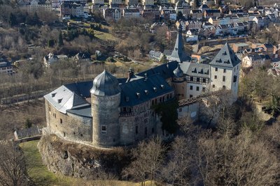 Das Museum Burg Mylau ist das vom Bestand her zweitgrößte Museum im Vogtlandkreis. Seit August 2010 befindet es sich in Trägerschaft des Vereins Futurum Vogtland.