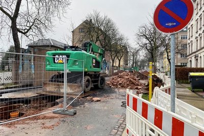 Wegen dieser Baustelle auf der Hilbersdorfer Straße sind die Parkplätze knapp. 