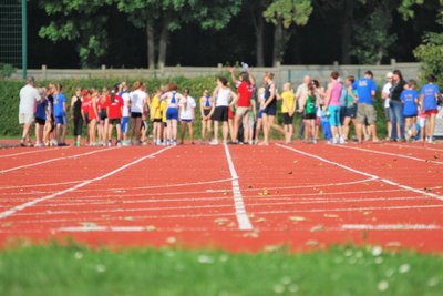 Die Nachwuchs-Leichtathleten der SG Motor Thurm waren im Jahr 2024 bei vielen regionalen und überregionalen Wettkämpfen erfolgreich.