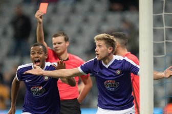 6:2: Münchner Löwen besiegen Auer Veilchen - Rot für den Auer Hertner - eine krasse Fehlentscheidung und eine Schlüsselszene der Partie