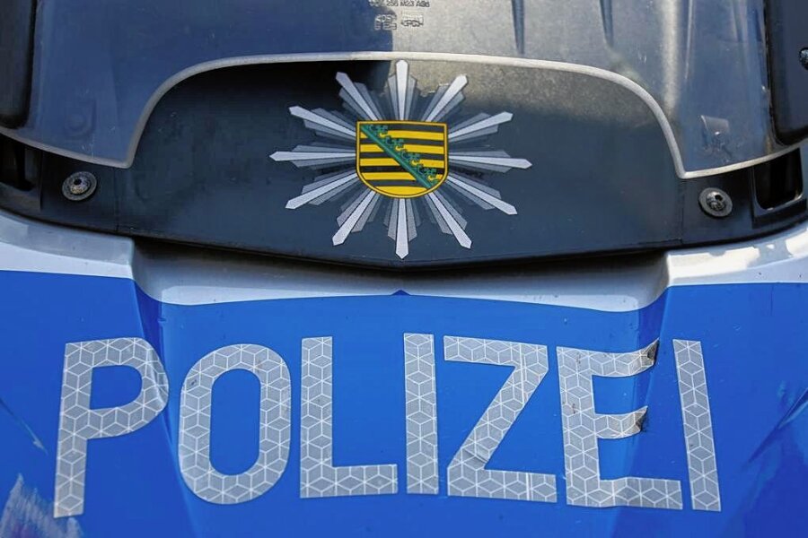 60-jährige Autofahrerin bei Unfall in Geringswalde leicht verletzt - Die Polizei eilte zu einem Verkehrsunfall nach Geringswalde.