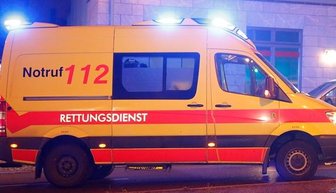 60-Jähriger fährt in Straßengraben und wird schwer verletzt - 
