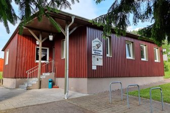 60 Jahre Knobelhütte: Holzhaus Jugendclub ruft zum Generationentreff - Die Knobelhütte in Holzhau gibt es seit 1965.