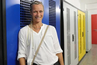 60 Jahre Sportschule Oberwiesenthal: Und freitags war Zimmerkontrolle – Olympiasiegerinnen blicken auf Jugendzeit zurück - Claudia Nystad, erfolgreichste Skilangläuferin Deutschlands, kam für das Traditionstreffen in ihre alte Heimat.