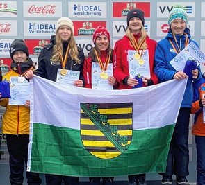 Für Edelmetall - wie hier jüngst bei den Deutschen Jugendmeisterschaften in Altenberg - könnte WSC-Athletin Laura Löschner (2. v. l.) sorgen. 
