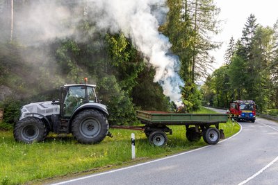 Was für Außenstehende wie ein Ernstfall an der Bundesstraße 283 wirken konnte, war die Jahresübung der Freiwilligen Feuerwehr Bockau.