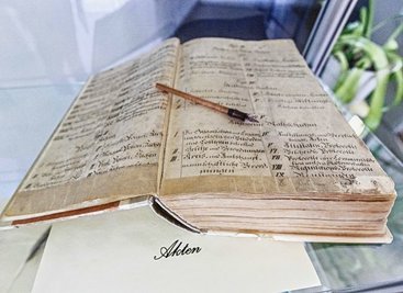 Der Erzgebirgskreis betreibt Archivstandorte in Annaberg-Buchholz, in Aue-Bad Schlema und in Pfaffenhain. 
