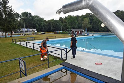 Die Vorbereitungen für das Badfest in Erdmannsdorf laufen auf Hochtouren. Das sommerliche Fest hat seinen festen Platz auf dem Veranstaltungsplan der Freizeiteinrichtung im Zschopautal.