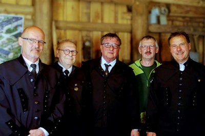 Andreas Schwarczenberger, Bergmeister Reiner Sieg, Uwe Göppert, Volker Weiner und Karsten Georgi sind der Vorstand des Historischen Bergbauvereins Aue.