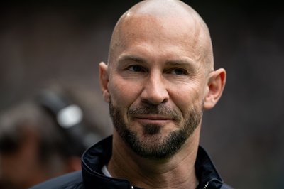 Christian Ilzer bindet sich langfristig an die TSG Hoffenheim. (Archivbild)