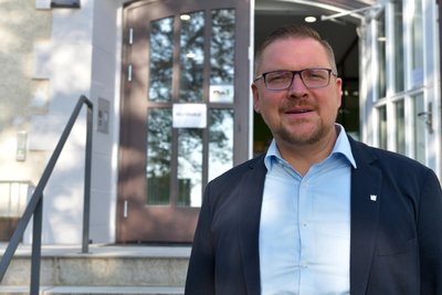 Steve Ittershagen im OB-Wahlkampf in Freiberg.