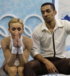 Enttäuscht: Aliona Savchenko und Robin Szolkowy wollten Gold und holten Bronze.