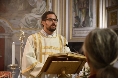 Feierliche Priesterweihe für den 29 Jahre alten Karim Habib Gehrmann in Dresden. 