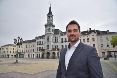 Bei Wirtschaftsförderer Peter Wollmann laufen die Fäden für die neue Homepage zusammen.