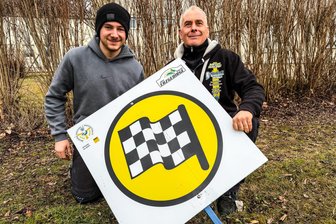 61. Rallye Erzgebirge: „Beides ist spannend“ – der Weg vom Fahrer zum Fan und Helfer - Vater-Sohn-Gespann im Einsatz für die ADAC-Rallye Erzgebirge: Tom Förster und Vater Maik Förster.