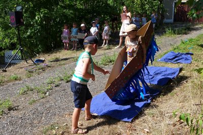 Die Kinder der DRK-Kita in Sachsenburg hatten ein kleines Kulturprogramm zu Sagen aus der Region vorbereitet.