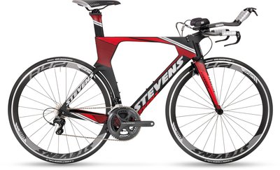 Bei einem gestohlenen Rennrad handelt es sich um Super Trofeo der Marke Stevens in der Farbe Carbon Red