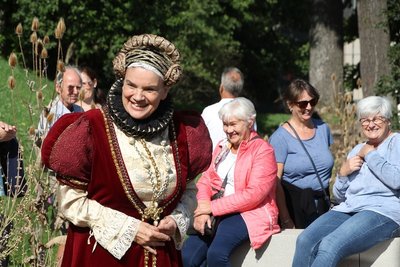 Kurfürstin Anna begrüßte die Besucher. 