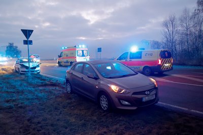 Die Straße in Röhrsdorf musste nach dem Verkehrsunfall kurzzeitig gesperrt werden.