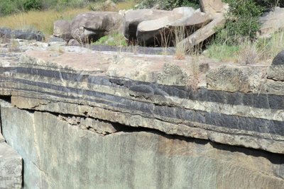 Gestein mit Platin-Mineralen aus Südafrika: Über die Entstehung solcher Lagerstätten spricht Malte Junge beim Freiberger Kolloquium.