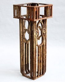 Palmenständer aus dem Jahr 1905