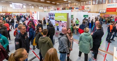 90 Aussteller präsentierten sich am Samstag auf der Ausbildungsmesse in Marienberg.