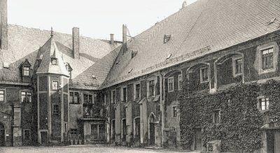 1931 zogen die Sammlungen des Geschichtsvereins in das dafür neu hergerichtete stadtgeschichtliche Museum auf dem Schloßberg. 