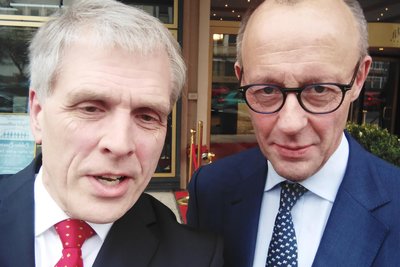 Peter Patt ist mit dem neuen Bundeskanzler zufrieden. Er lobt besonders dessen außenpolitisches Agieren.