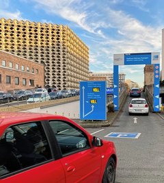 Voll: Am ersten Advent haben viele einen Parkplatz gesucht. 