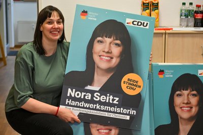 Nora Seitz hatte im Wahlkampf mit ihrer Expertise als Fleischermeisterin geworben. Nun sieht sie beim Thema Bürokratieabbau erste Fortschritte.