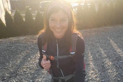 Die Sonne strahlt mit Christin Ziehr um die Wette. Die 39-Jährige fühlt sich topfit.